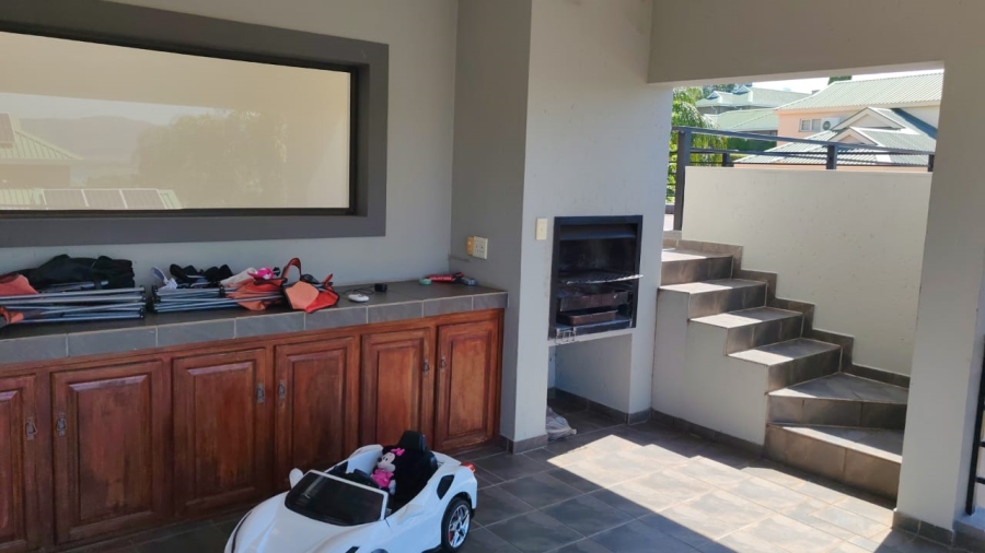 To Let 4 Bedroom Property for Rent in Caribbean Beach Club North West